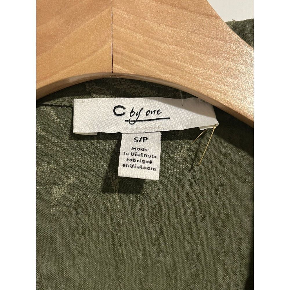 C By One Green Palm Button Up Blouse Small - Picture 5 of 9